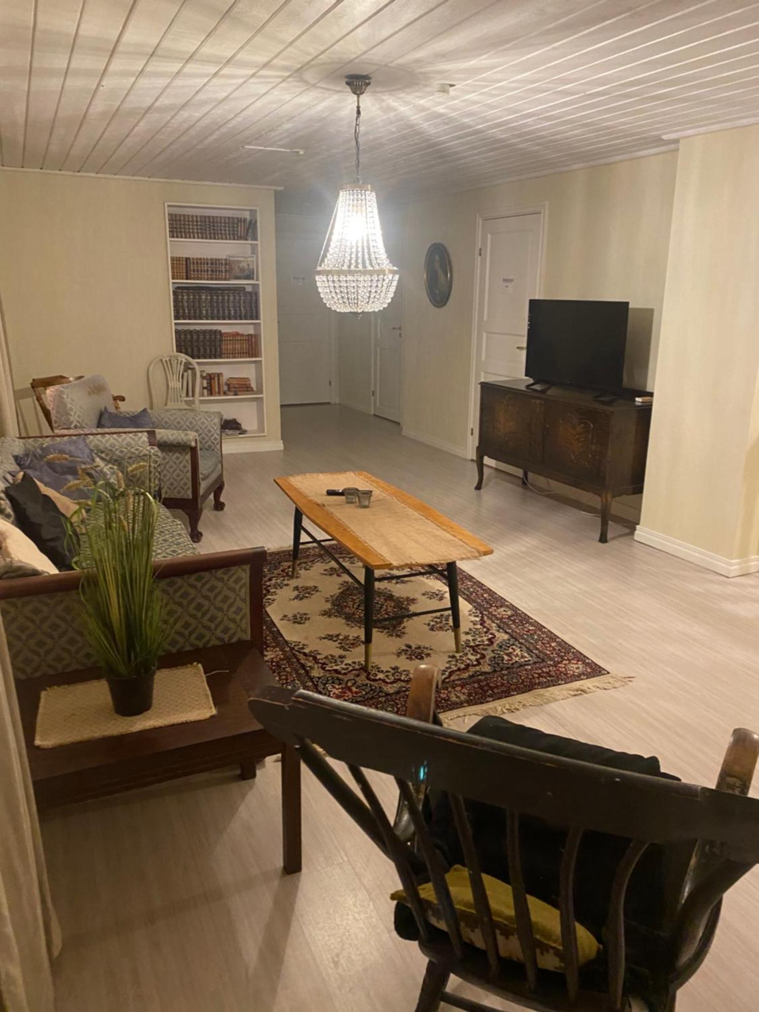 Sjoetorps Saeteris Bed & Breakfast Flygeln Larv Esterno foto